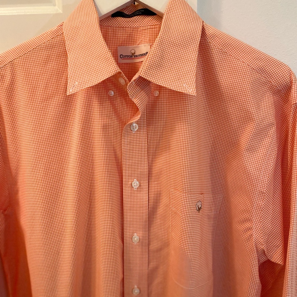 Dress shirt.